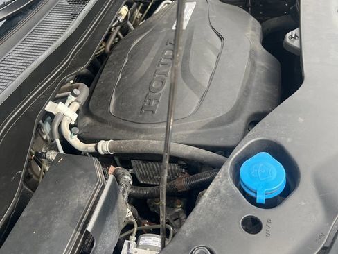 Used 2019 Honda Ridgeline Black Edition image 4