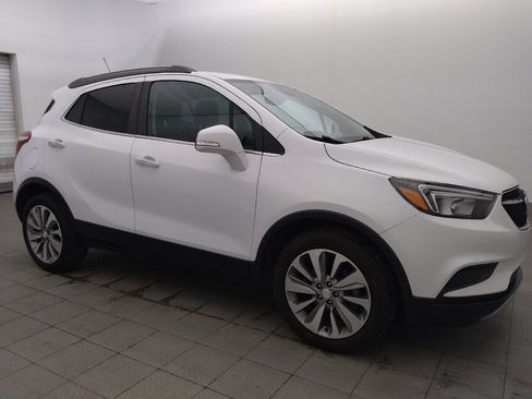 Used 2019 Buick Encore Preferred FWD image 11