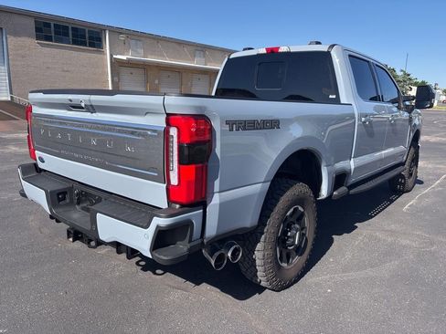 Used 2026 Ford F250 Platinum w/ Platinum Plus Package AWD/4WD image 5