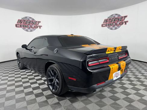 Used 2022 Dodge Challenger SXT w/ Blacktop Package RWD image 5
