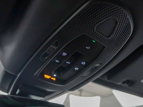 New 2026 Porsche Cayenne S image 28