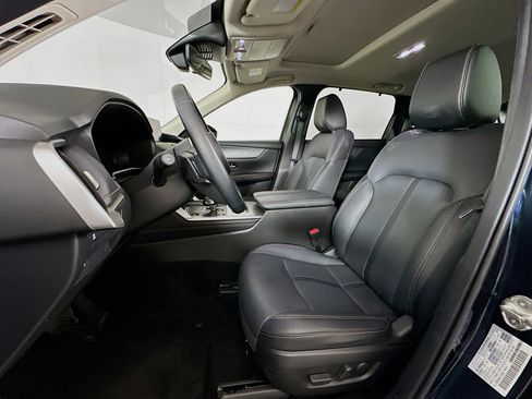 Used 2024 MAZDA CX-90 Plug-In Hybrid w/ Preferred image 13