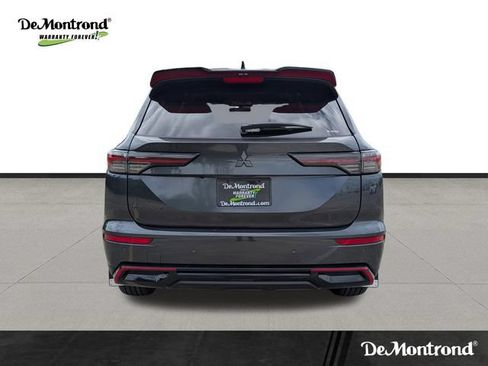 New 2026 Mitsubishi Outlander AWD image 6