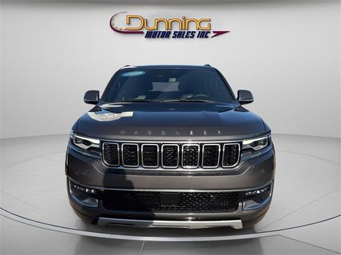 Used 2022 Jeep Wagoneer Series II image 5