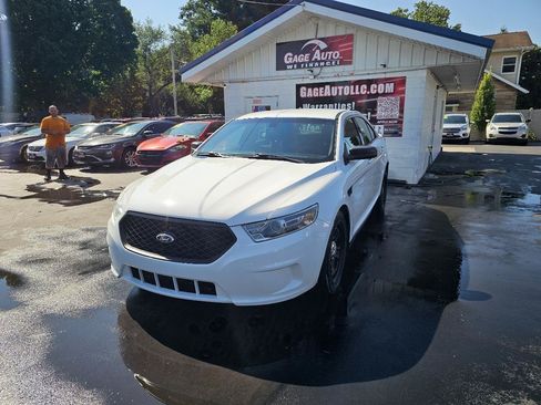 Used 2016 Ford Taurus Police Interceptor AWD image 4