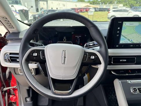 New 2026 Lincoln Aviator AWD image 27