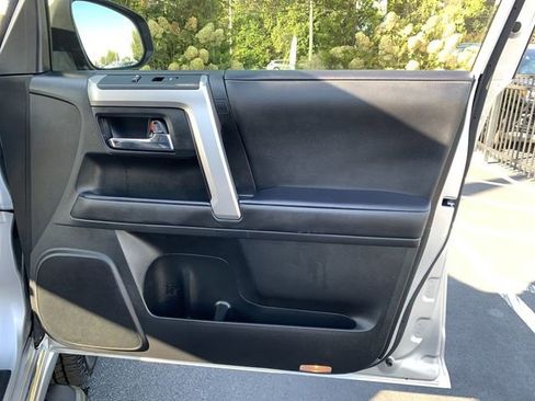 Used 2022 Toyota 4Runner Limited image 13