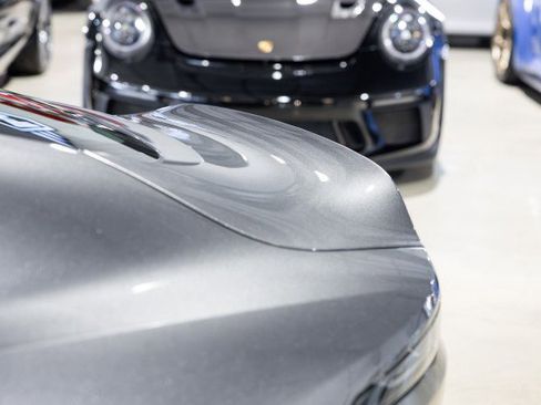 Used 2023 Aston Martin V8 Vantage Coupe image 15