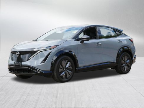 Certified 2024 Nissan Ariya AWD image 3