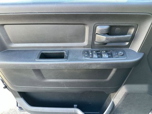 Used 2018 RAM 1500 Express w/ Express Value Package image 15