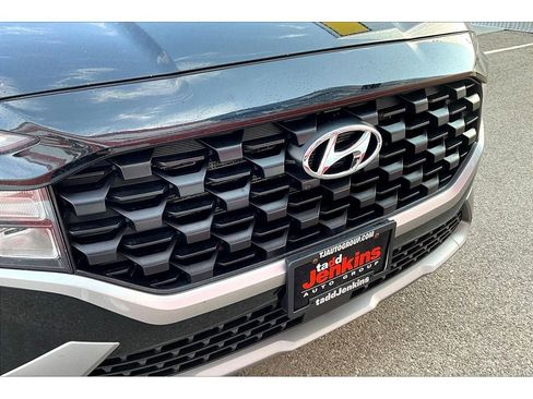 Used 2023 Hyundai Santa Fe SEL image 31