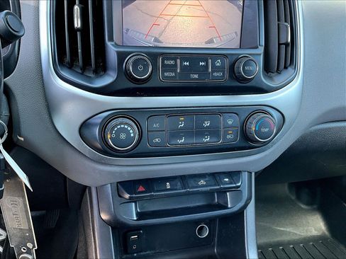 Used 2016 Chevrolet Colorado LT RWD image 16