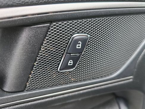 Used 2018 Ford Edge SE AWD/4WD image 18