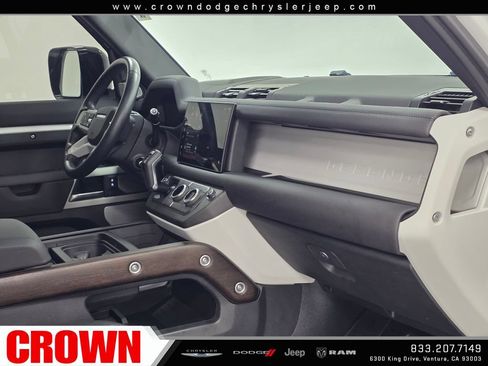 Used 2024 Land Rover Defender 130 S AWD/4WD image 17