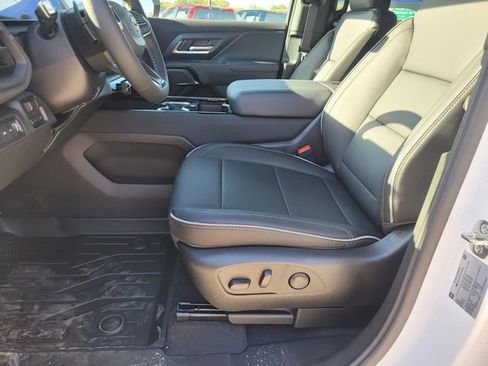 New 2026 Chevrolet Silverado EV LT image 9