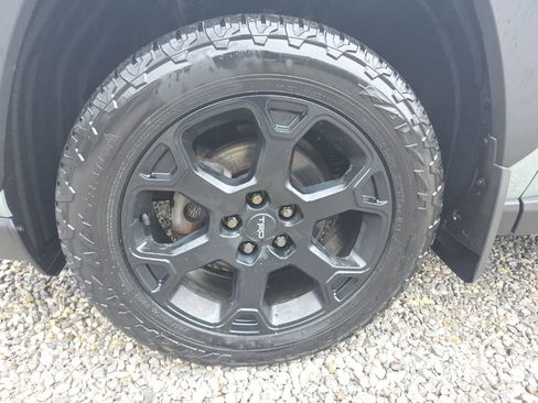 Certified 2020 Toyota RAV4 TRD Off-Road image 11