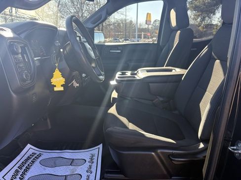 Used 2019 Chevrolet Silverado 1500 Custom image 23