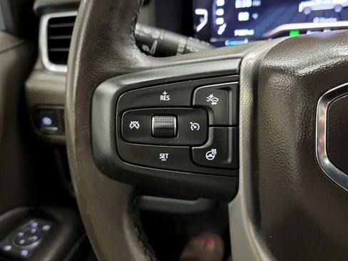 Used 2022 GMC Yukon XL Denali RWD image 30