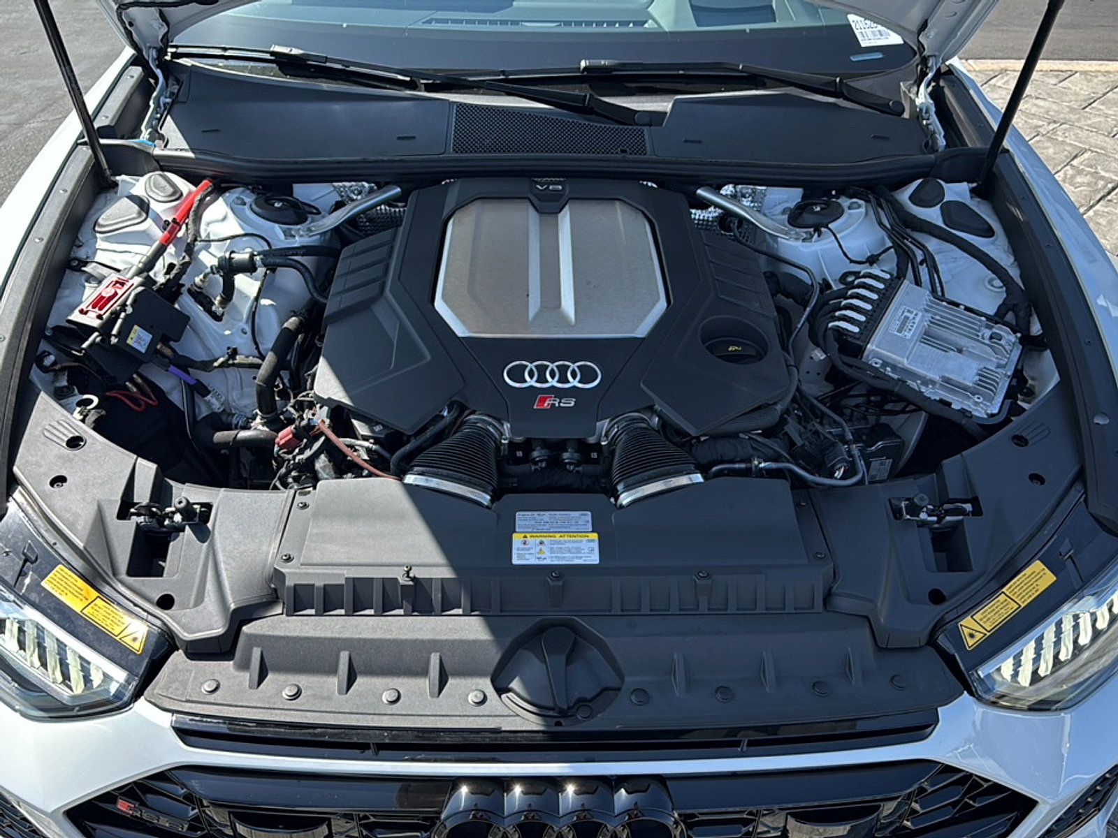 Used 2025 Audi RS 6 performance AWD/4WD image 25