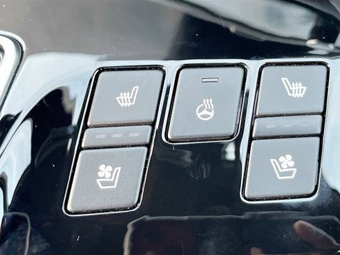 Certified 2025 Kia Sportage X-Pro Prestige image 20