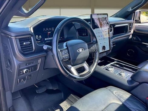 Used 2022 Ford Expedition Max Platinum AWD/4WD image 14