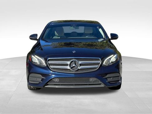 Used 2018 Mercedes-Benz E 300 image 8