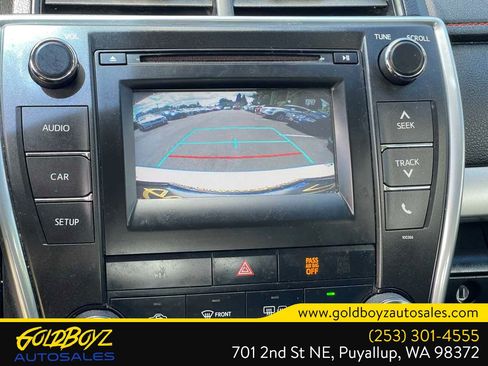 Used 2015 Toyota Camry SE FWD image 27