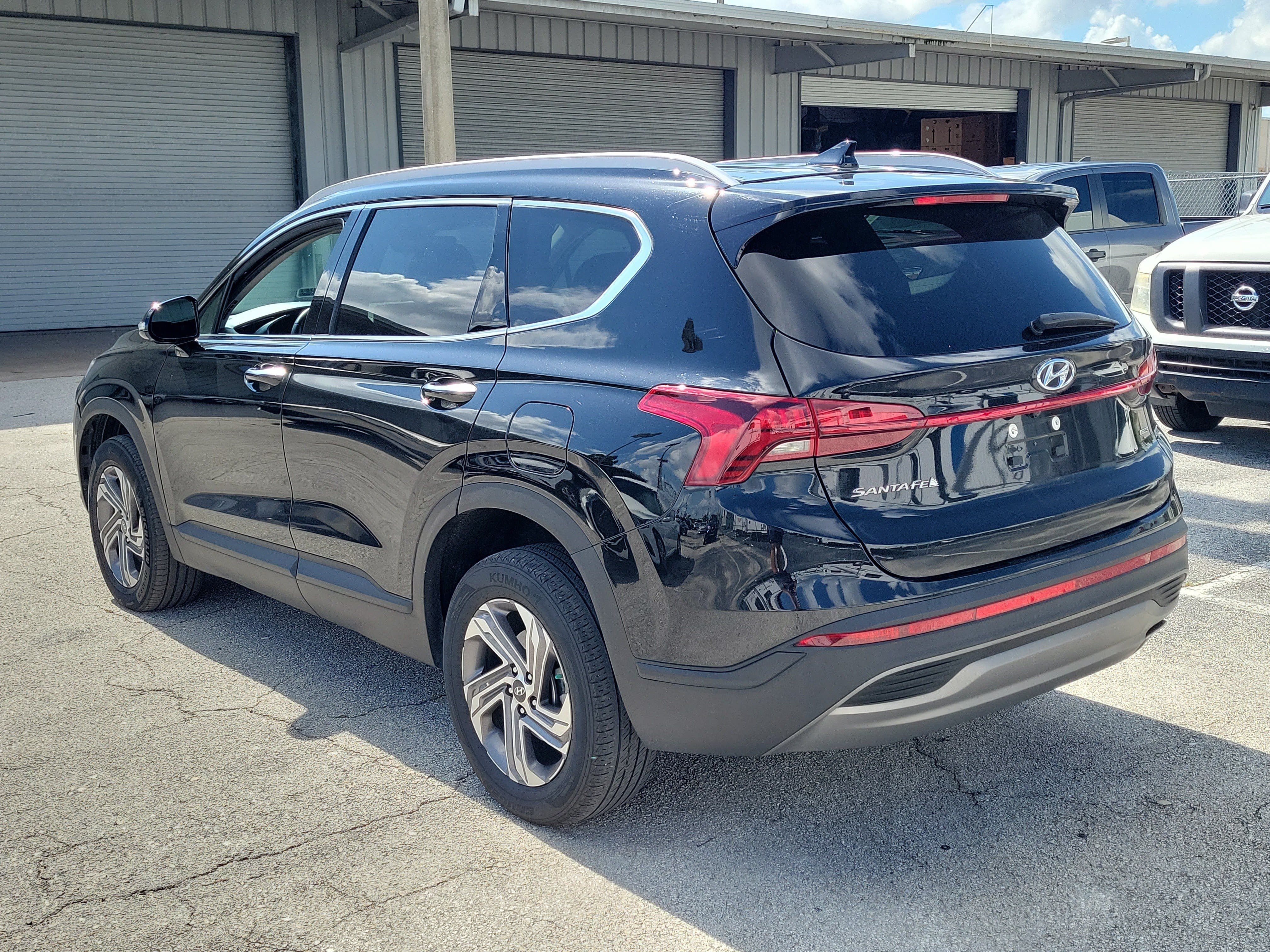 Used 2023 Hyundai Santa Fe SEL AWD/4WD image 9