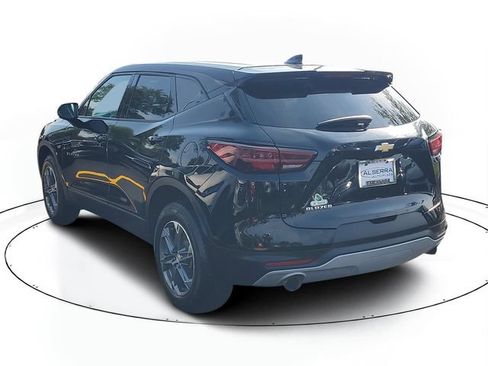 Certified 2023 Chevrolet Blazer LT w/ Driver Confidence Package FWD image 3