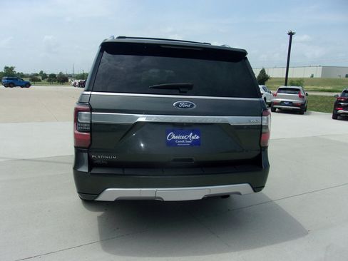 Used 2018 Ford Expedition Max Platinum AWD/4WD image 4