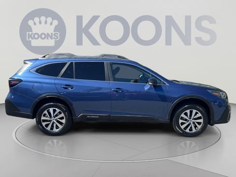 Used 2021 Subaru Outback Premium AWD/4WD image 12