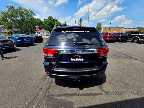 Used 2013 Jeep Grand Cherokee Overland AWD/4WD image 6