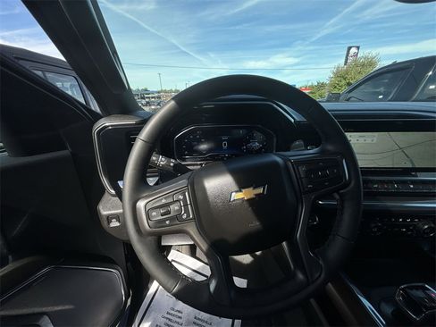 Used 2024 Chevrolet Silverado 1500 High Country w/ High Country Premium Package image 20