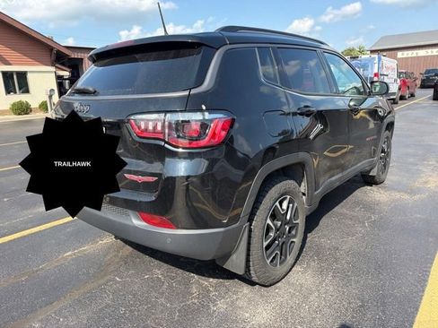 Used 2021 Jeep Compass Trailhawk w/ Convenience Group AWD/4WD image 4