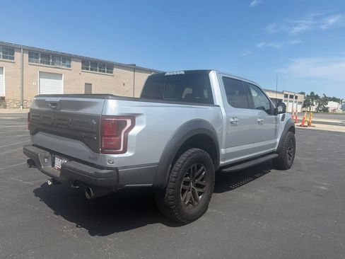 Used 2019 Ford F150 Raptor w/ Equipment Group 802A Luxury AWD/4WD image 3