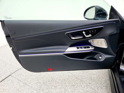 Certified 2026 Mercedes-Benz CLE 300 4MATIC Cabriolet image 23