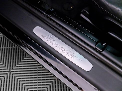 Used 2000 Porsche Boxster RWD image 18