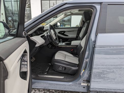 Used 2022 Land Rover Range Rover Evoque R-Dynamic S image 12