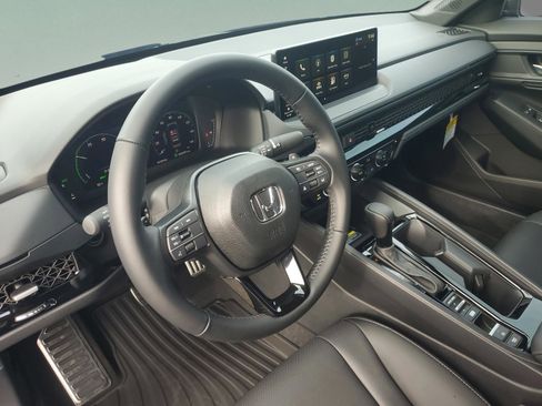 New 2025 Honda Accord Sport image 10