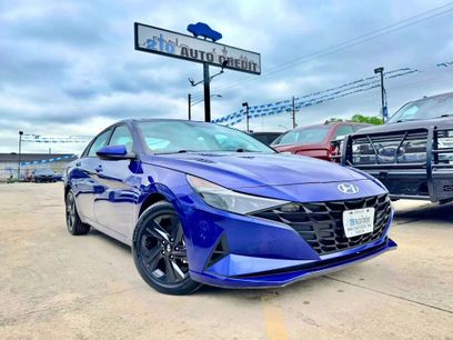 Used 2023 Hyundai Elantra SEL