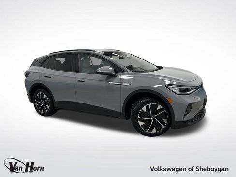 Used 2022 Volkswagen ID.4 Pro S image 1