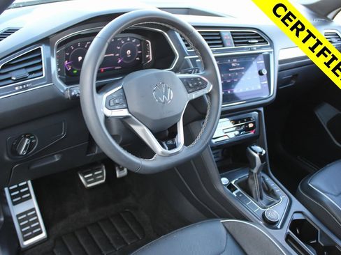 Certified 2023 Volkswagen Tiguan SEL R-Line image 8