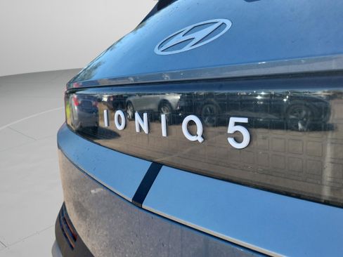 New 2026 Hyundai Ioniq 5 SE image 32
