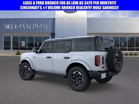 New 2026 Ford Bronco Outer Banks AWD/4WD image 4