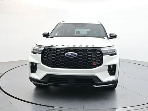 Used 2026 Ford Explorer ST w/ Sun And Sound Package AWD/4WD image 2
