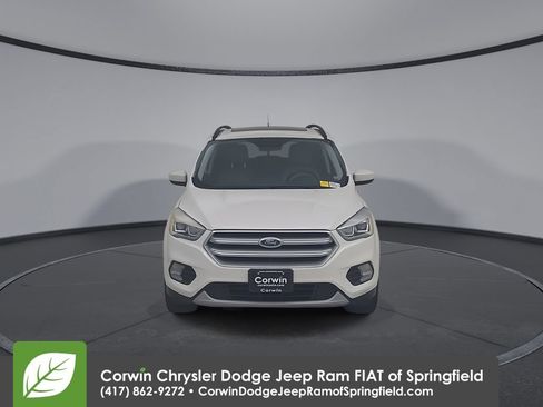 Used 2017 Ford Escape SE w/ SE Leather Comfort Package AWD/4WD image 5