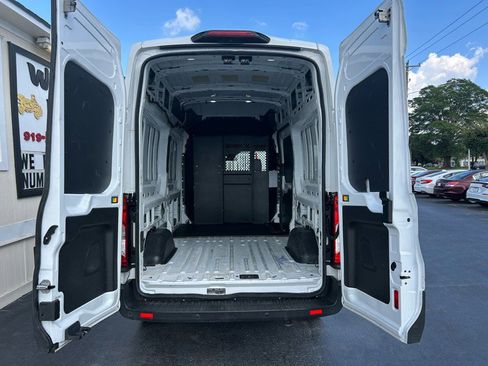 Used 2019 Ford Transit 250 148 High Roof image 25