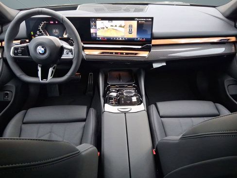 New 2026 BMW 540i xDrive w/ Executive Package image 15