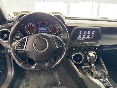 Used 2023 Chevrolet Camaro LT image 8