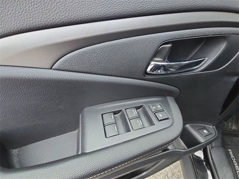 Used 2024 Honda Ridgeline Sport image 23